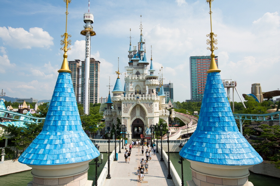 樂天世界（Lotte World）
